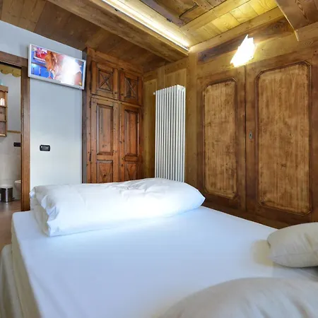 Mollino Rooms-3